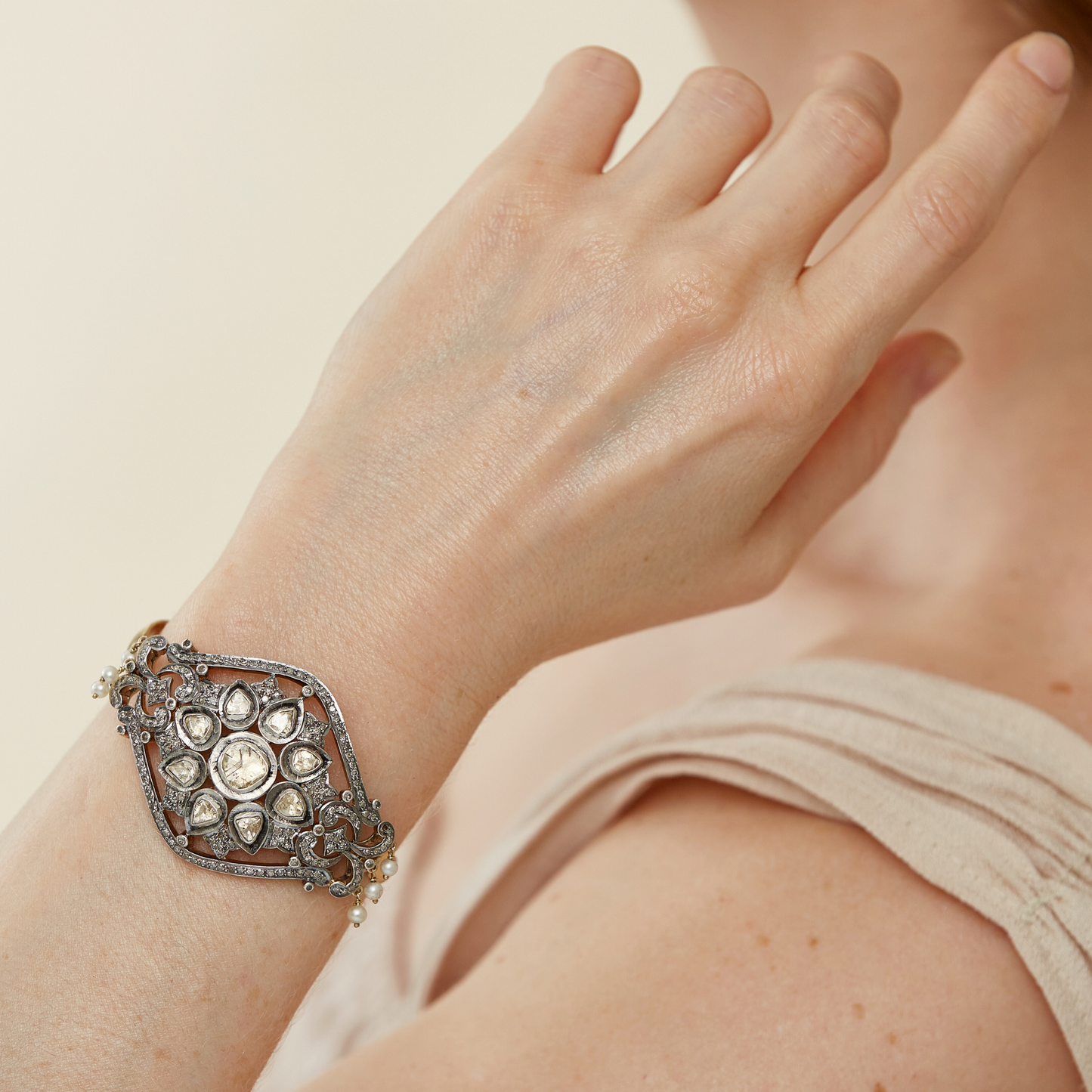 Polki Diamond Mixed Metal Floral Bracelet