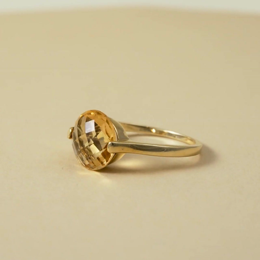 18K Gold Checkerboard cut Ring