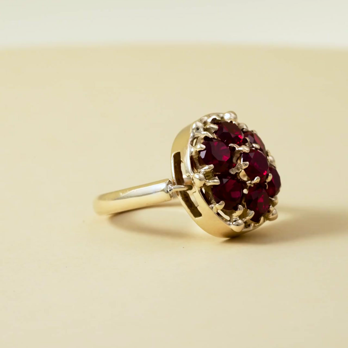 9K Rellow Gold Garnet Cluster Ring