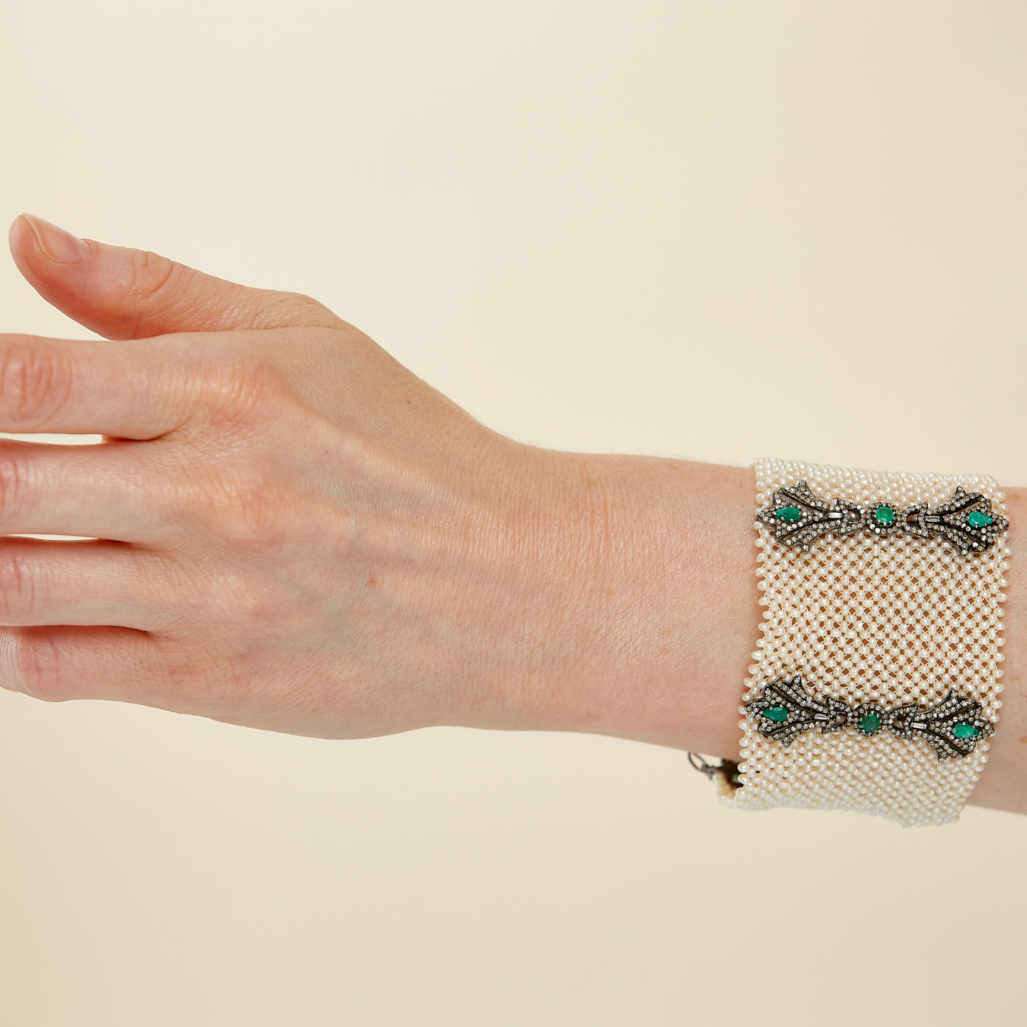 Vintage Pearl & Emerald Sterling Silver Bracelet & Black Diamonds