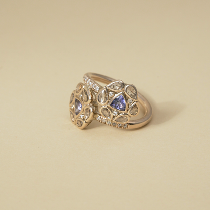 Tanzanite & Polki Diamonds' Gold ring