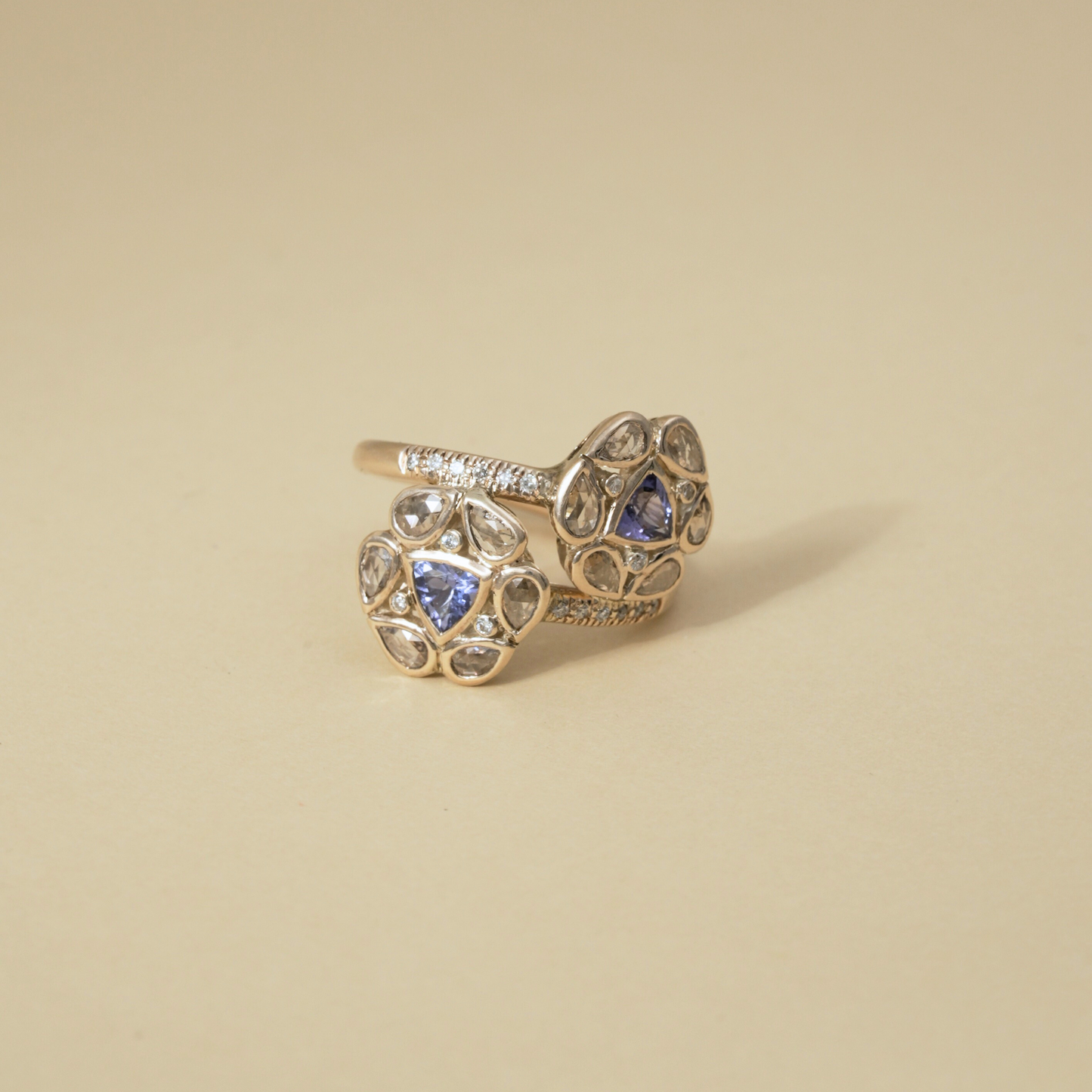 Tanzanite & Polki Diamonds' Gold ring