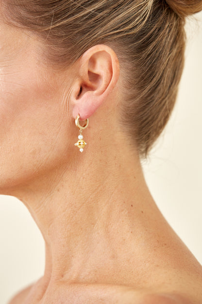Antique-Style Gold Drop Earrings with Pearls