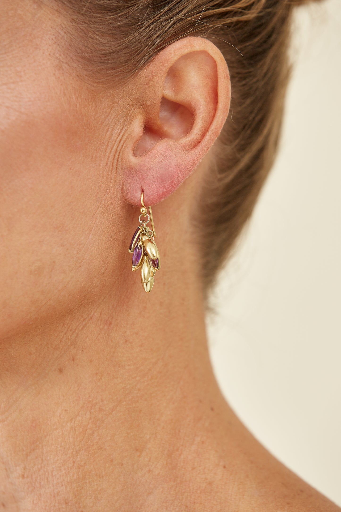 Vintage 18 Kt Gold Drop "Wildseed" Earrings with Amethyst