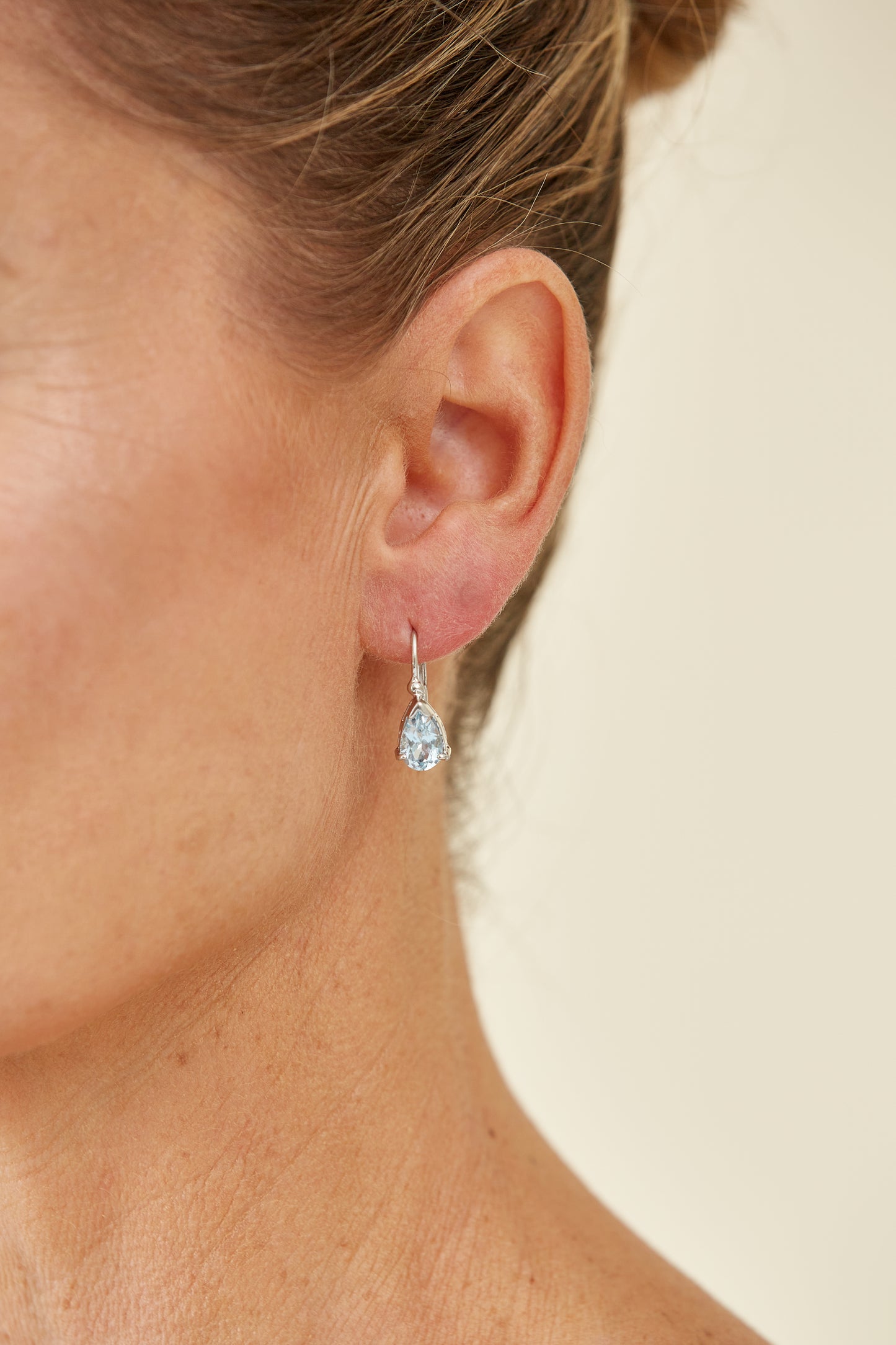 Teardrop-Cut Aquamarine Earrings in White Gold