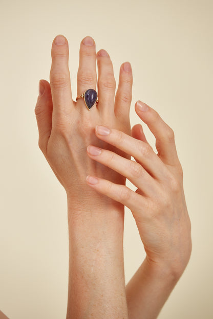 9 Kt Gold "Indigo Drift" Opaque Cabochon Tanzanite Ring